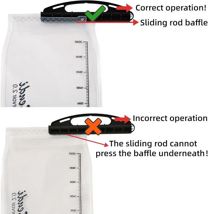 (Green zipper)Black pack with bladder