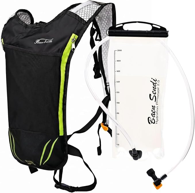 (Green zipper)Black pack with bladder