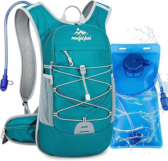 blue with 2L water bladder