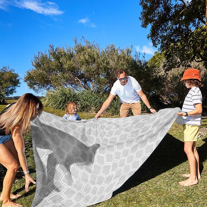 Rhombus Gray