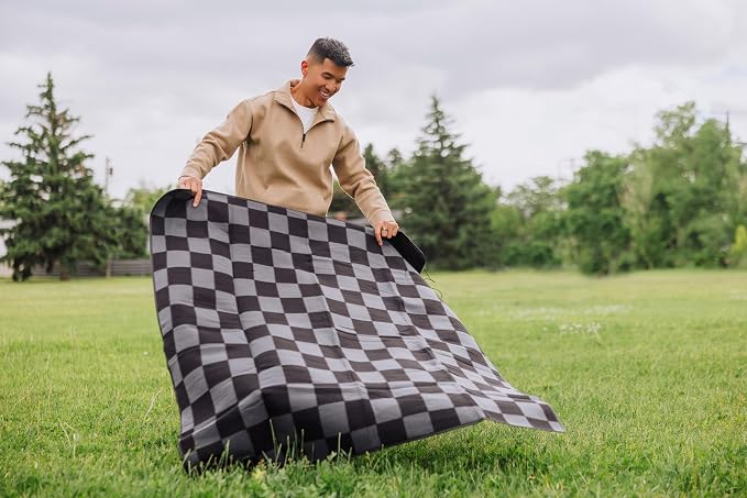 Black Checkers