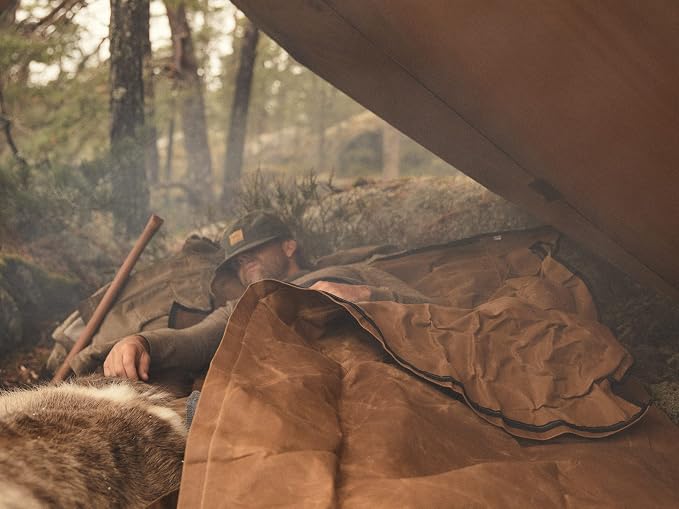 Field Tan Bedroll