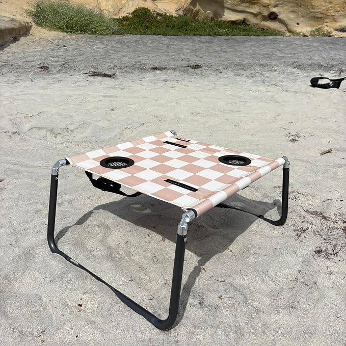 Tan/Checkers