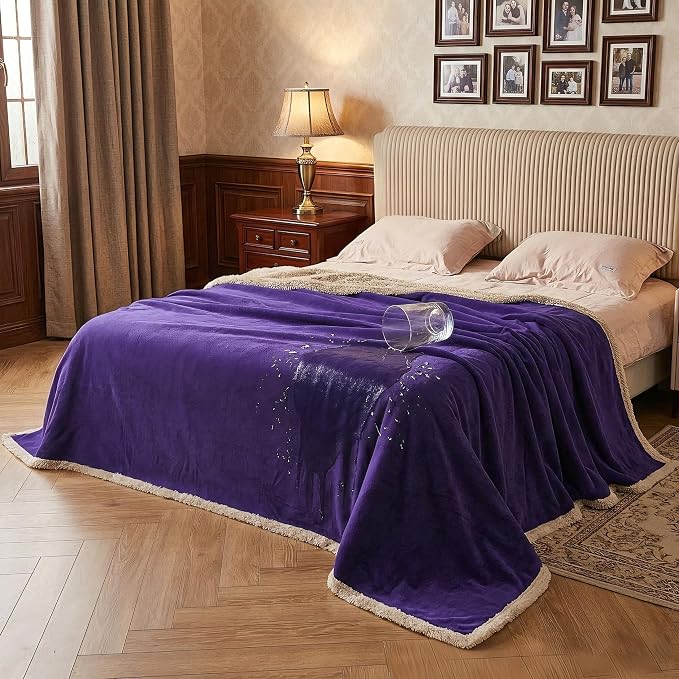 Purple/Taupe