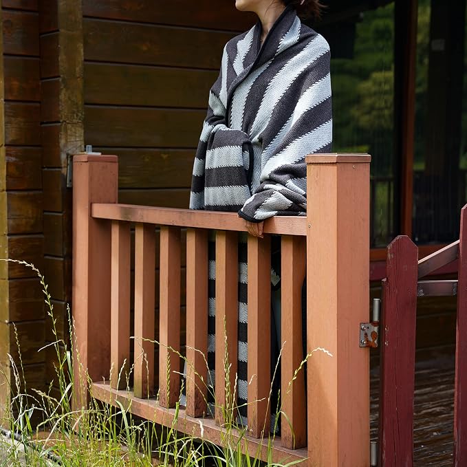 Grey Stripe