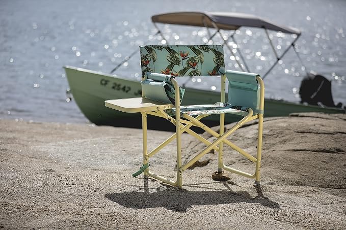 Tropical Foliage Pattern With Beige Accents